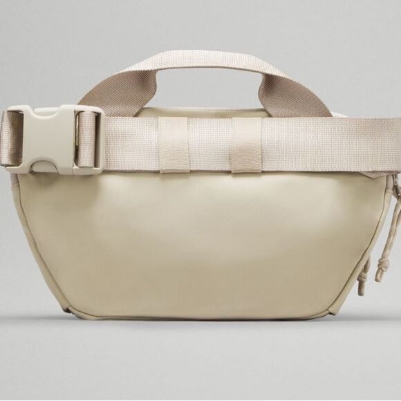 NWT LILULEMON ALL DAY ESSENTIALS BELT BAG FANNY SADDLE RAW LINEN WHITE Opal nwt - Picture 2 of 8